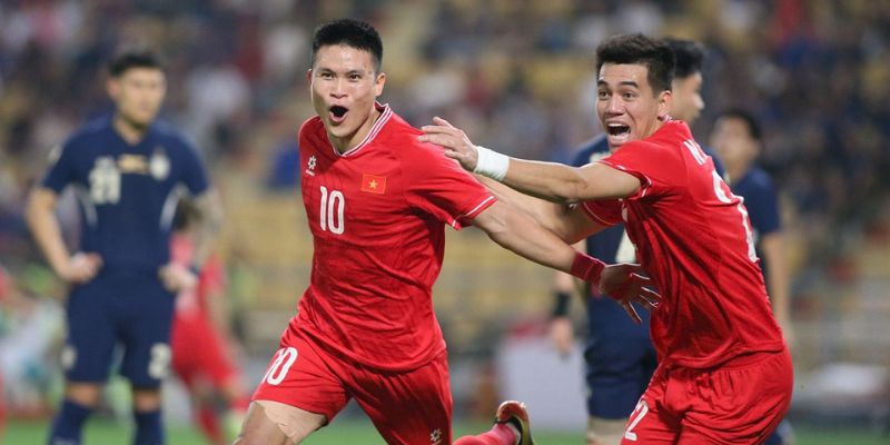Kết thúc hiệp 1, tỷ số hòa 1-1