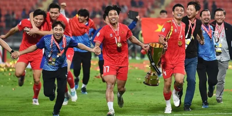 Đội tuyển Việt Nam sẽ về nước vào hôm nay - ngày 6/1